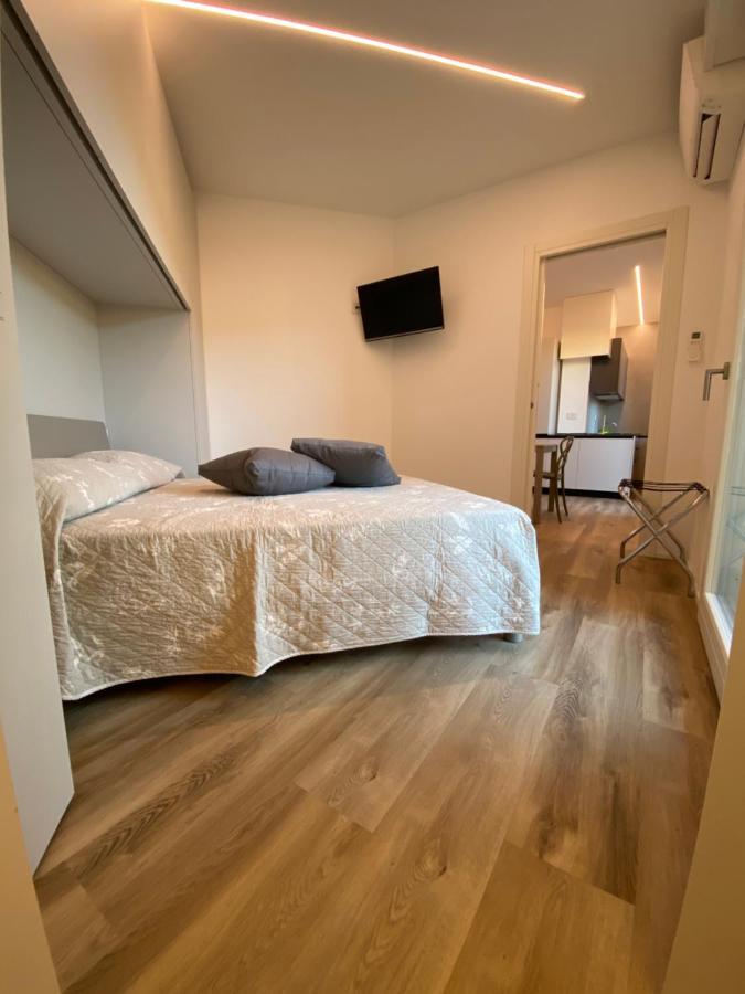 Welcome Traveller Borsati'S Apartments Garda  Luaran gambar